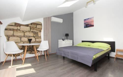 Apartament Studio Petra Rovinj Zewnętrze zdjęcie